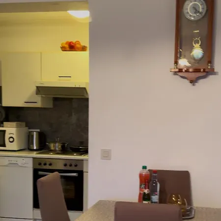 Weber Apartment *